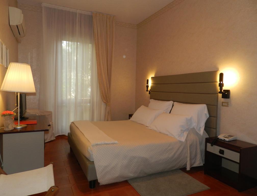 Park Hotel Albisola Superiore Szoba fotó